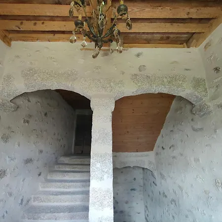 3 D'hotes, Besson, A En Aubrac 3* Lieutades