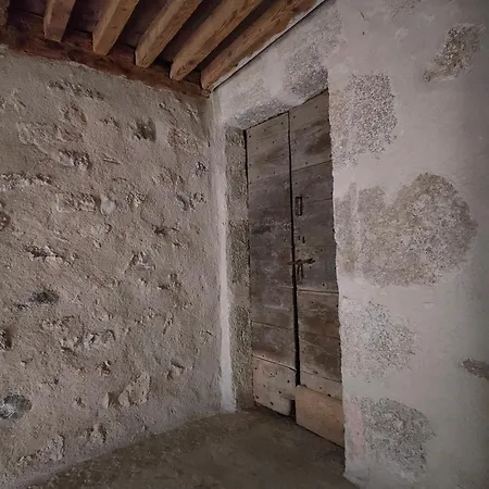 3 D'hotes, Besson, A En Aubrac 3*