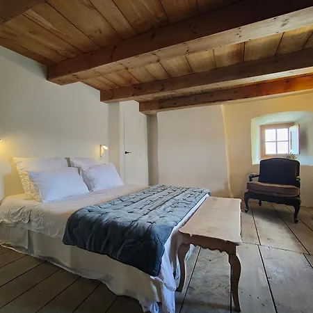 3 D'hotes, Besson, A En Aubrac Nocleg ze śniadaniem Lieutades