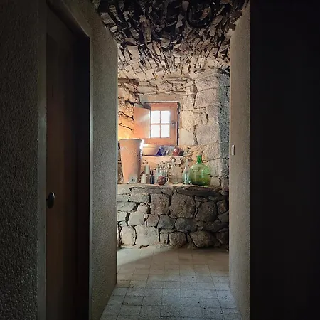 Nocleg ze śniadaniem 3 D'hotes, Besson, A En Aubrac