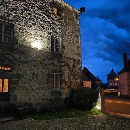 3 D'hotes, Besson, A En Aubrac 3*