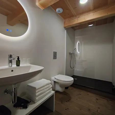 3 D'hotes, Besson, A En Aubrac Nocleg ze śniadaniem 3*