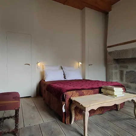 3 D'hotes, Besson, A En Aubrac 3* Lieutades